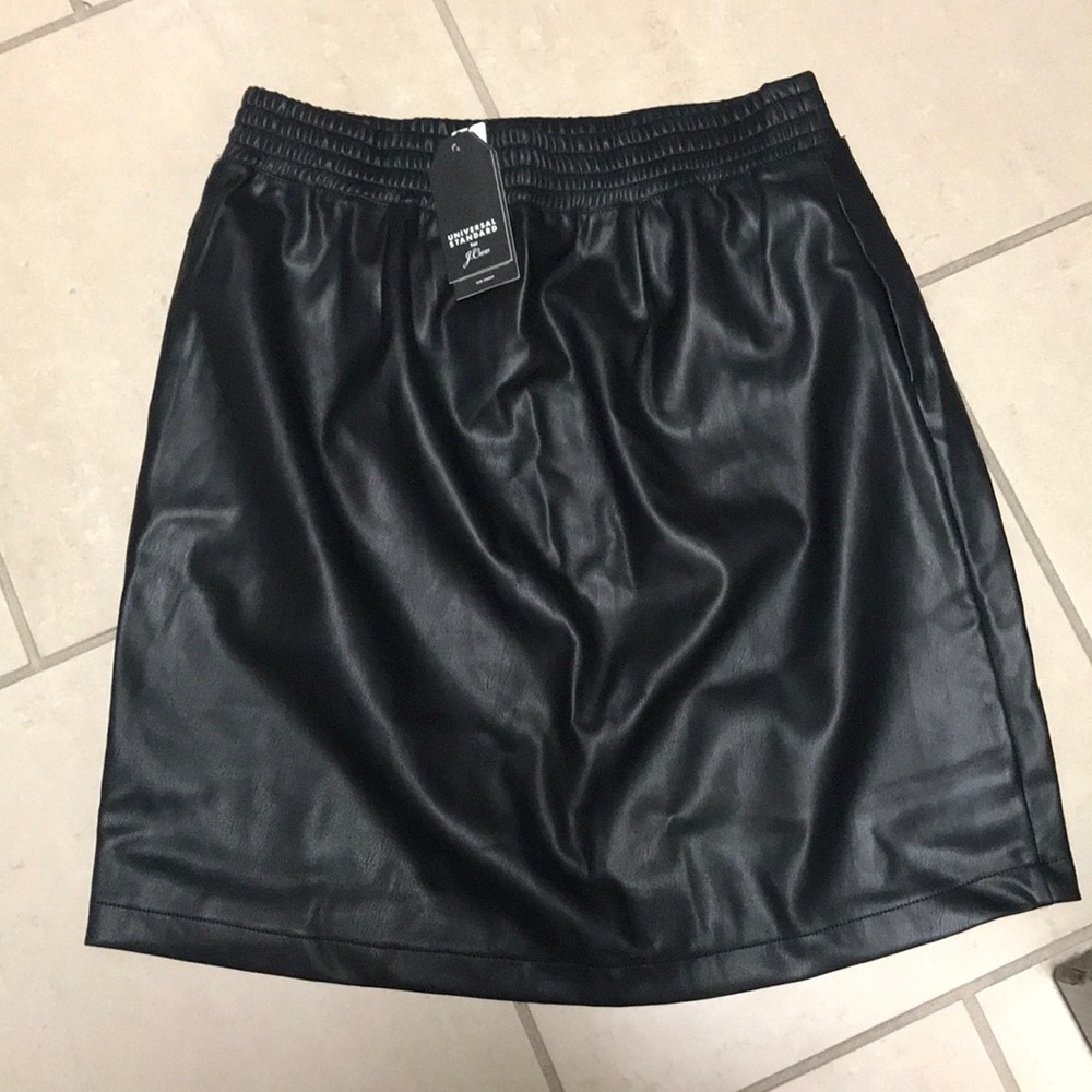 New with tags faux leather skirt
